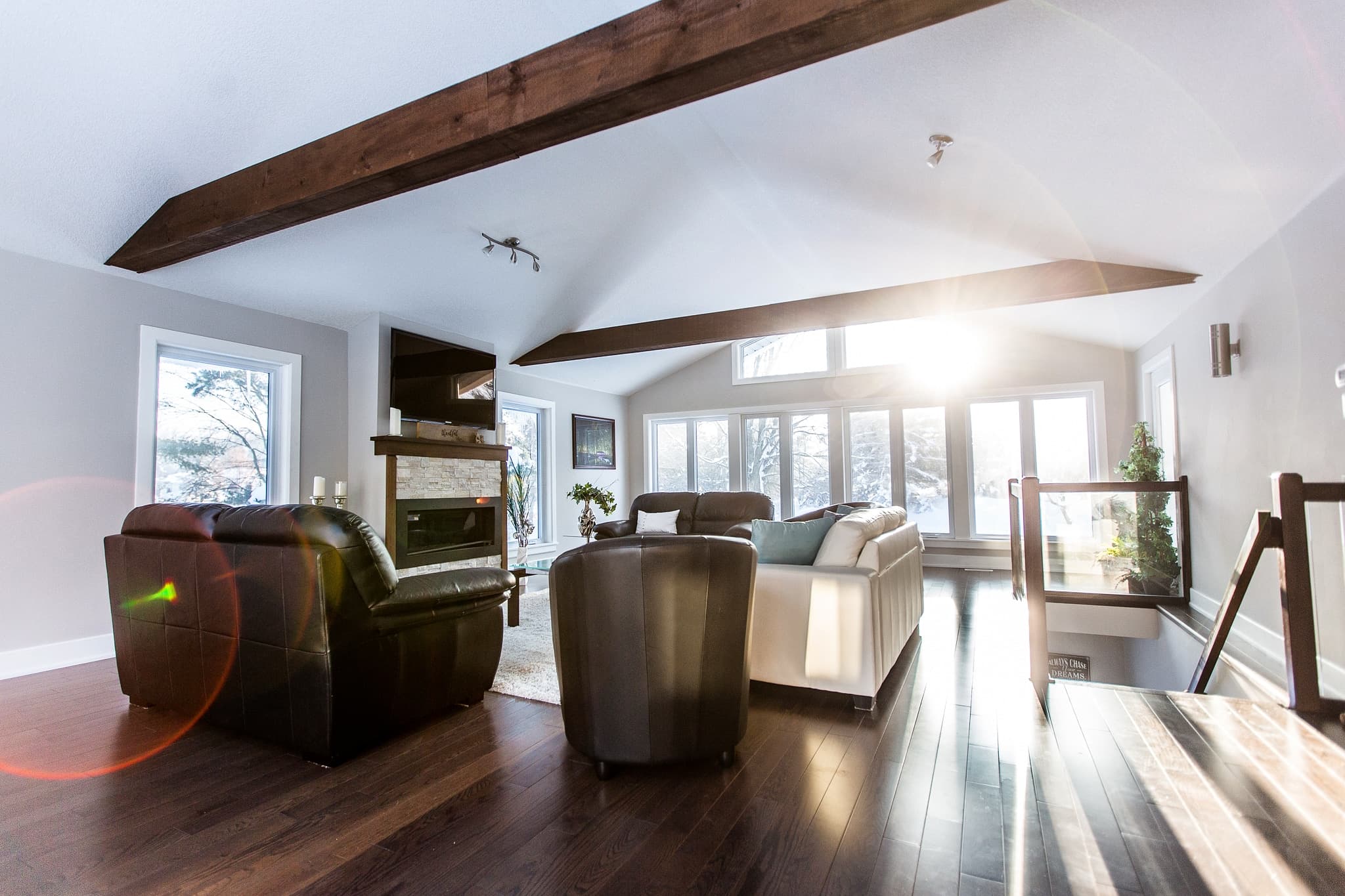 The Farmhouse at Fernwood Hills — original farmhouse with full kitchen
